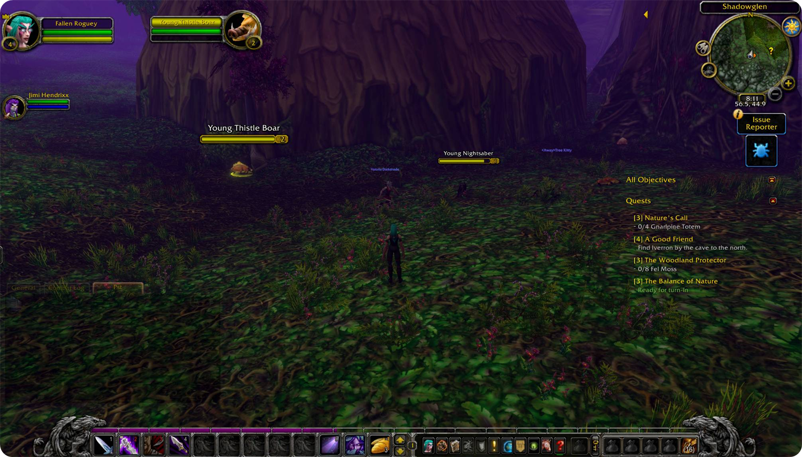 L'interface de WoW Forever reprend la barre d'action, les cadres d'unités et la mini-carte classiques de ClassicUI Forever.
